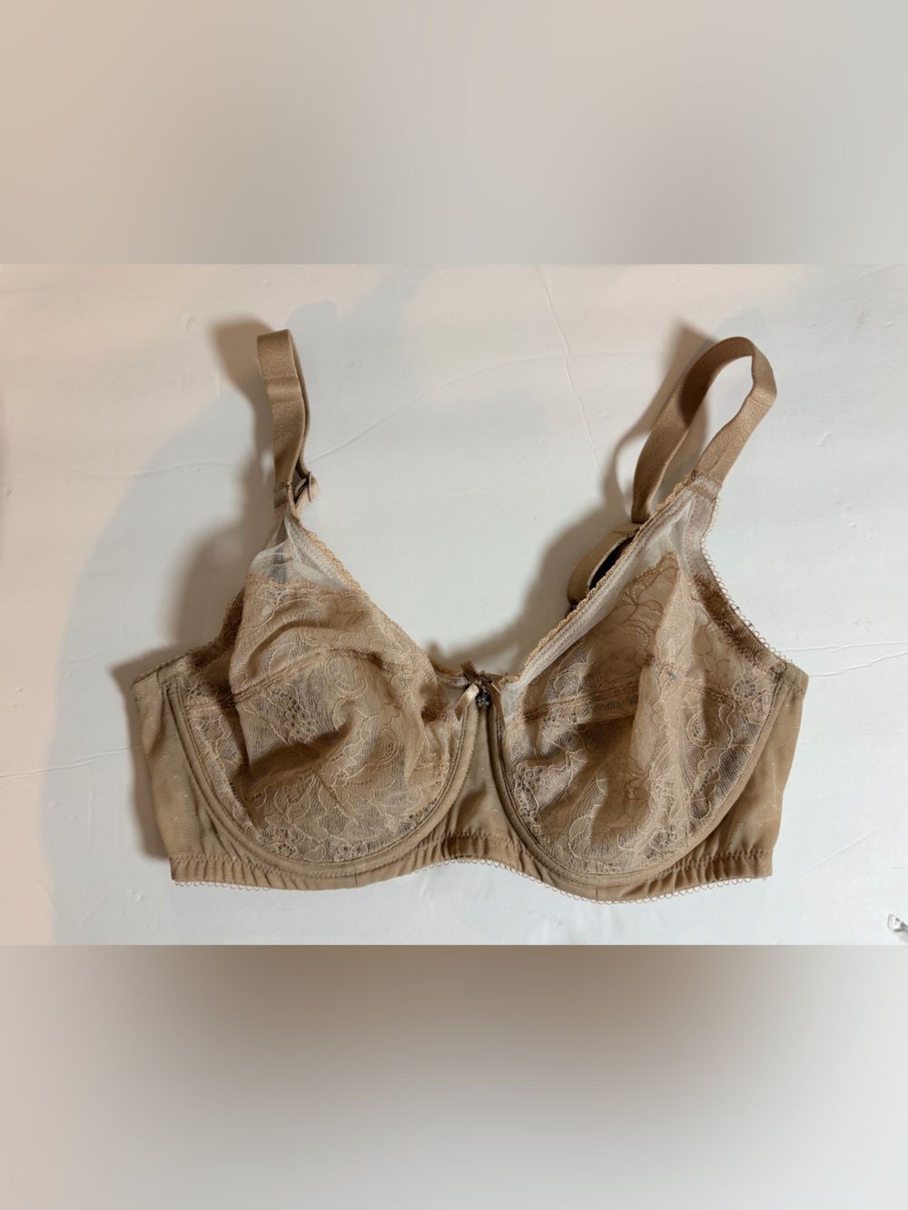 Wacoal Retro Chic Full Figure Underwire Bra 32DD Tan Nude Underwire